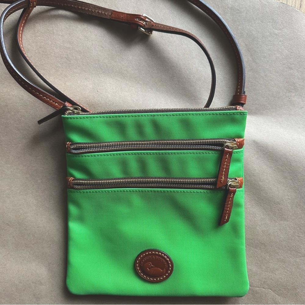 Dooney & Bourke green small crossbody